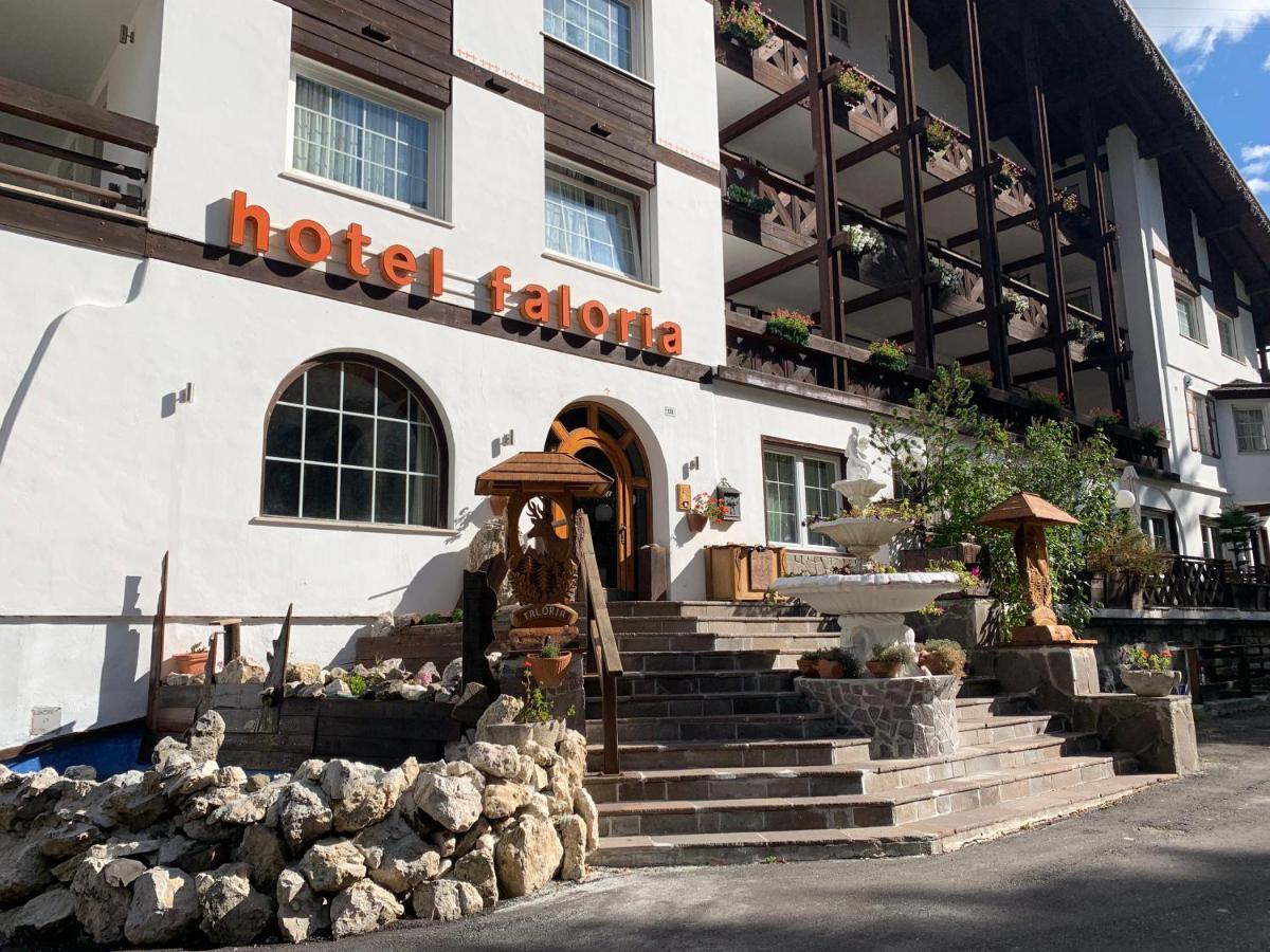 Park Hotel Faloria Canazei Exteriör bild